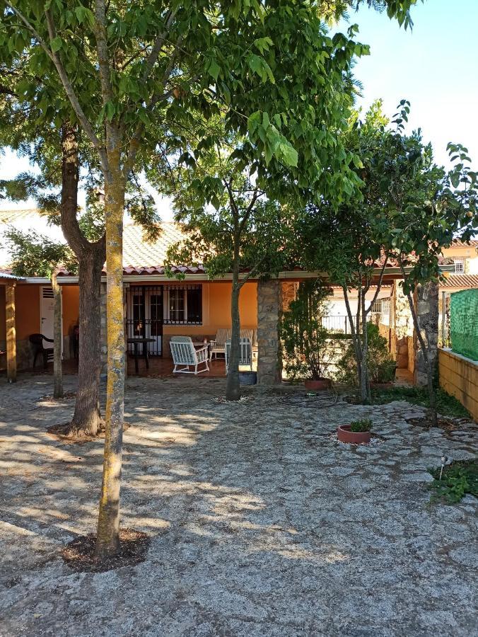 Vettonia Rural Apartment Santa Cruz de la Sierra Exterior foto